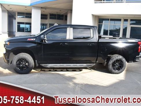 Used 2020 Chevrolet Silverado 1500 LT Trail Boss image 6