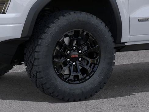 New 2026 GMC Canyon Elevation w/ Convenience Package image 9