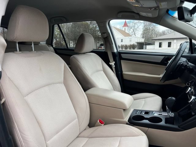 Used 2019 Subaru Outback 2.5i Premium AWD/4WD image 25