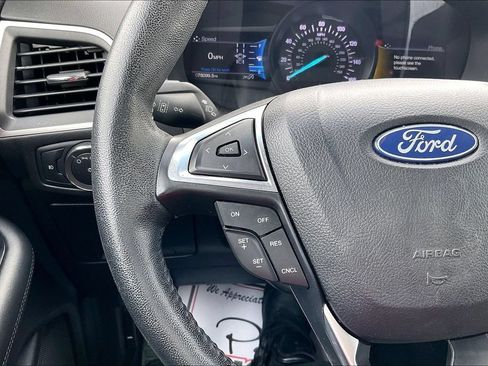 Used 2020 Ford Edge SEL FWD image 17