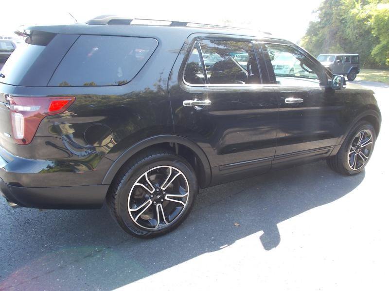Used 2014 Ford Explorer Sport w/ Equipment Group 401A AWD/4WD image 13