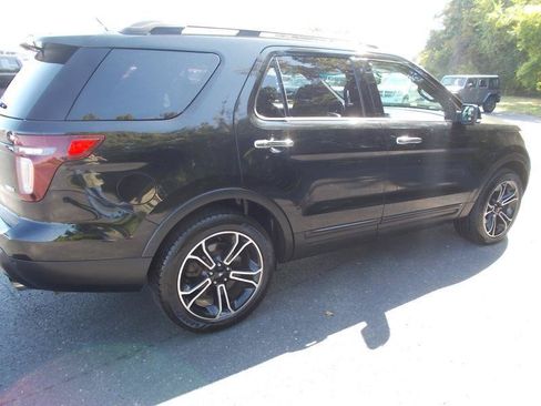 Used 2014 Ford Explorer Sport w/ Equipment Group 401A AWD/4WD image 13