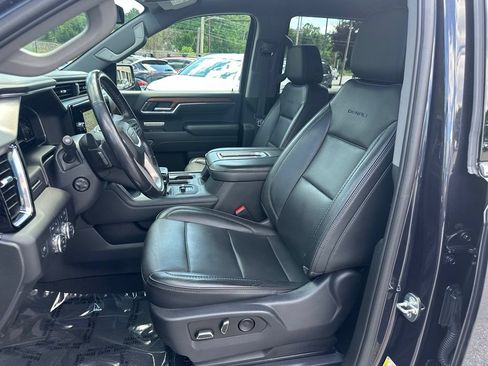 Used 2022 GMC Sierra 1500 Denali AWD/4WD image 13