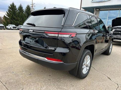 New 2025 Jeep Grand Cherokee Laredo X w/ Luxury Tech Group I image 5