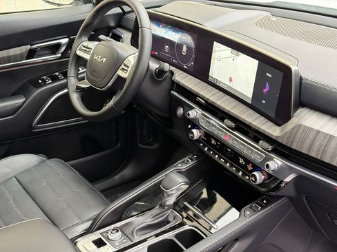 Used 2025 Kia Telluride SX Prestige image 11