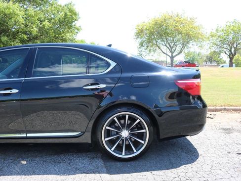 Used 2010 Lexus LS 460 image 26
