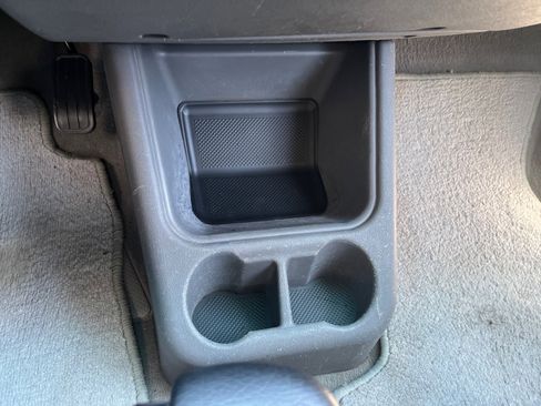 Used 2003 Volkswagen Eurovan MV FWD image 23