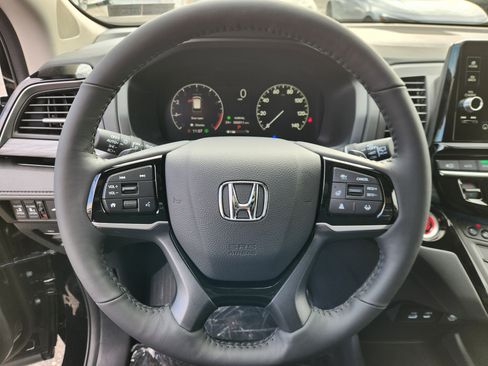 New 2026 Honda Odyssey Elite image 9