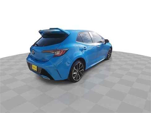 Used 2019 Toyota Corolla XSE image 8