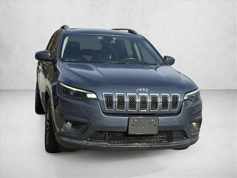 Used 2020 Jeep Cherokee Latitude Plus image 21