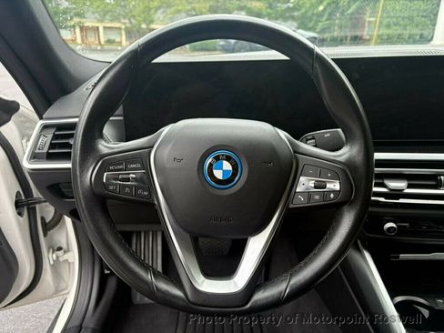 Used 2023 BMW i4 eDrive35 RWD image 14