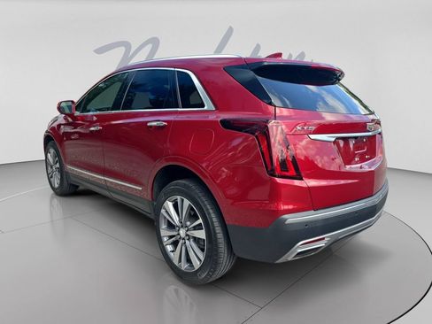 Used 2020 Cadillac XT5 Premium Luxury FWD image 6