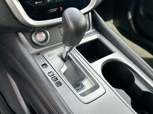 Used 2023 Nissan Murano S image 16