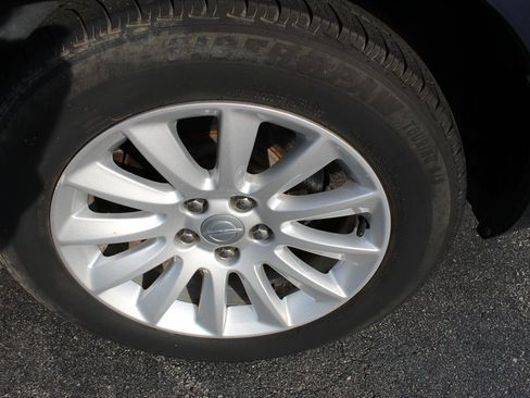 Used 2013 Chrysler 300 Base image 16