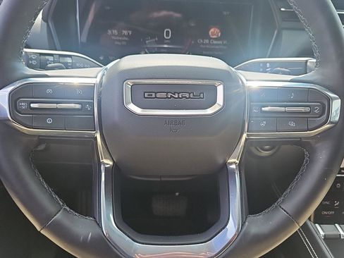 Used 2026 GMC Terrain Denali w/ LPO, Black Badging Package AWD/4WD image 20