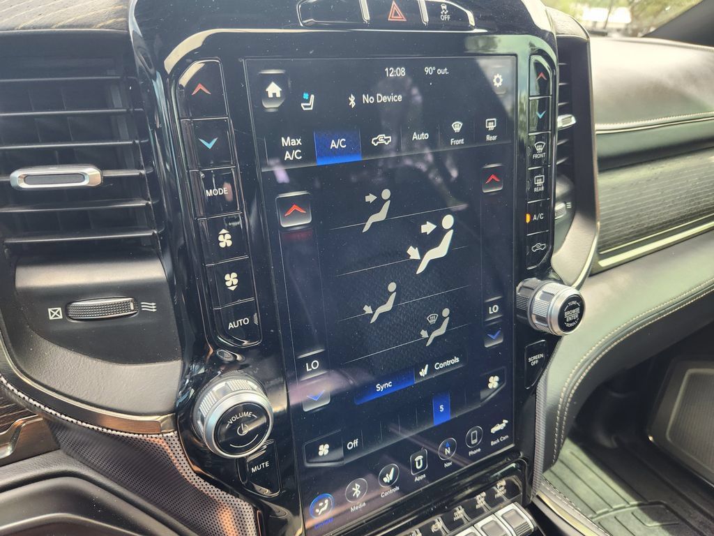Used 2019 RAM 3500 Limited AWD/4WD image 22
