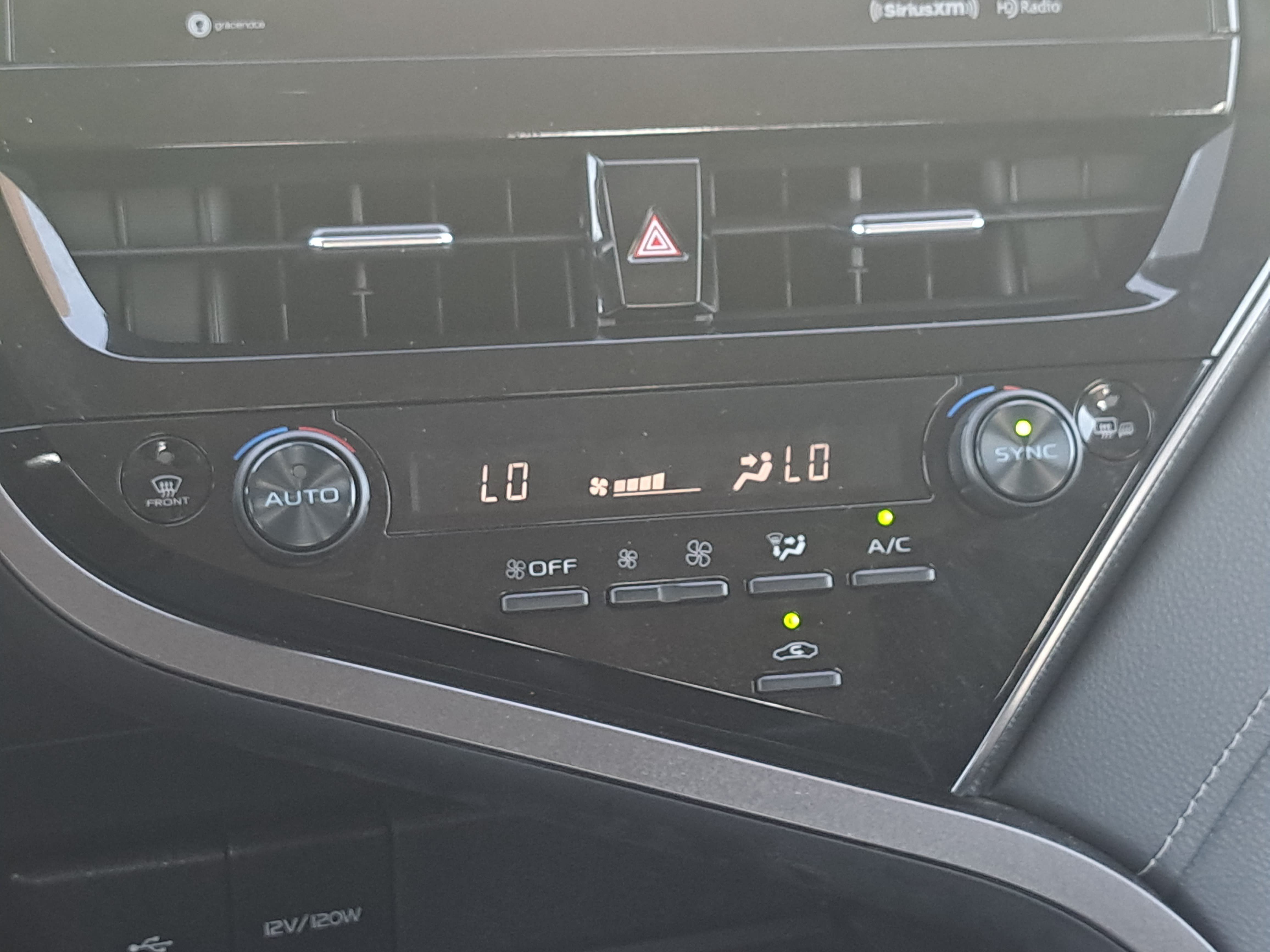 Used 2022 Toyota Camry XSE FWD image 21