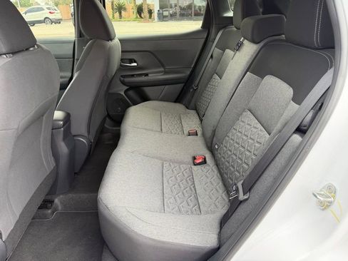 Used 2026 Nissan Kicks SV image 14