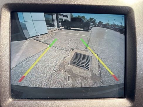Used 2022 Jeep Cherokee Trailhawk w/ Trailer Tow Group AWD/4WD image 4