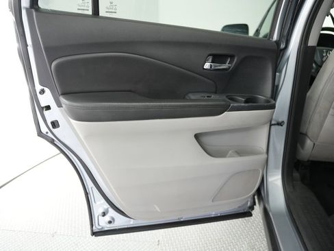 Used 2020 Honda Pilot EX image 33