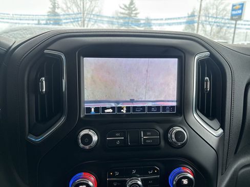 Used 2023 GMC Sierra 2500 AT4 w/ Gooseneck/5TH Wheel Package image 17