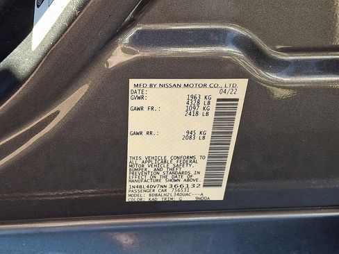 Certified 2022 Nissan Altima 2.5 SV w/ SV Premium Package FWD image 26