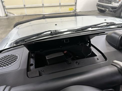 Used 2007 Toyota FJ Cruiser 4WD image 27