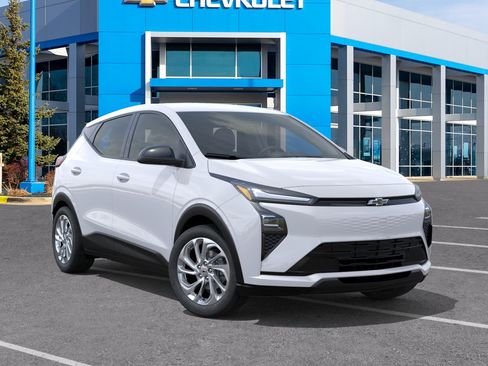 New 2027 Chevrolet Bolt LT w/ Comfort Package FWD image 7