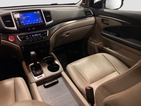 Used 2016 Honda Pilot EX-L image 28