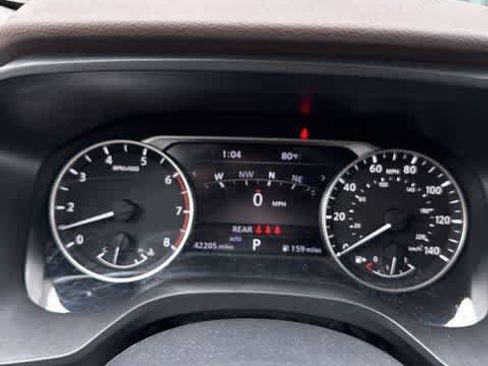 Used 2021 Nissan Rogue SL w/ Premium Package image 16