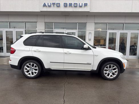 Used 2013 BMW X5 xDrive35i image 2