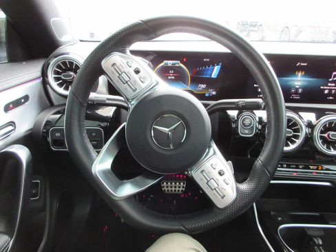 Used 2022 Mercedes-Benz CLA 45 AMG 4MATIC image 37