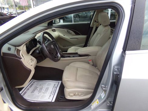 Used 2016 Buick LaCrosse Leather FWD image 10