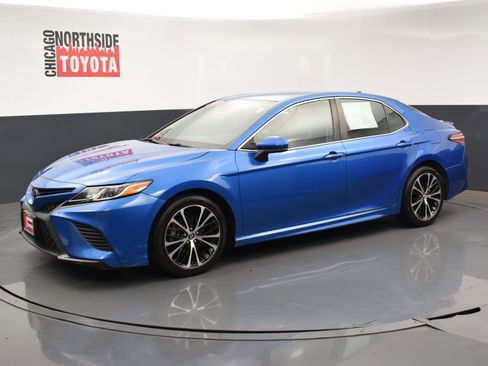 Used 2019 Toyota Camry SE image 8