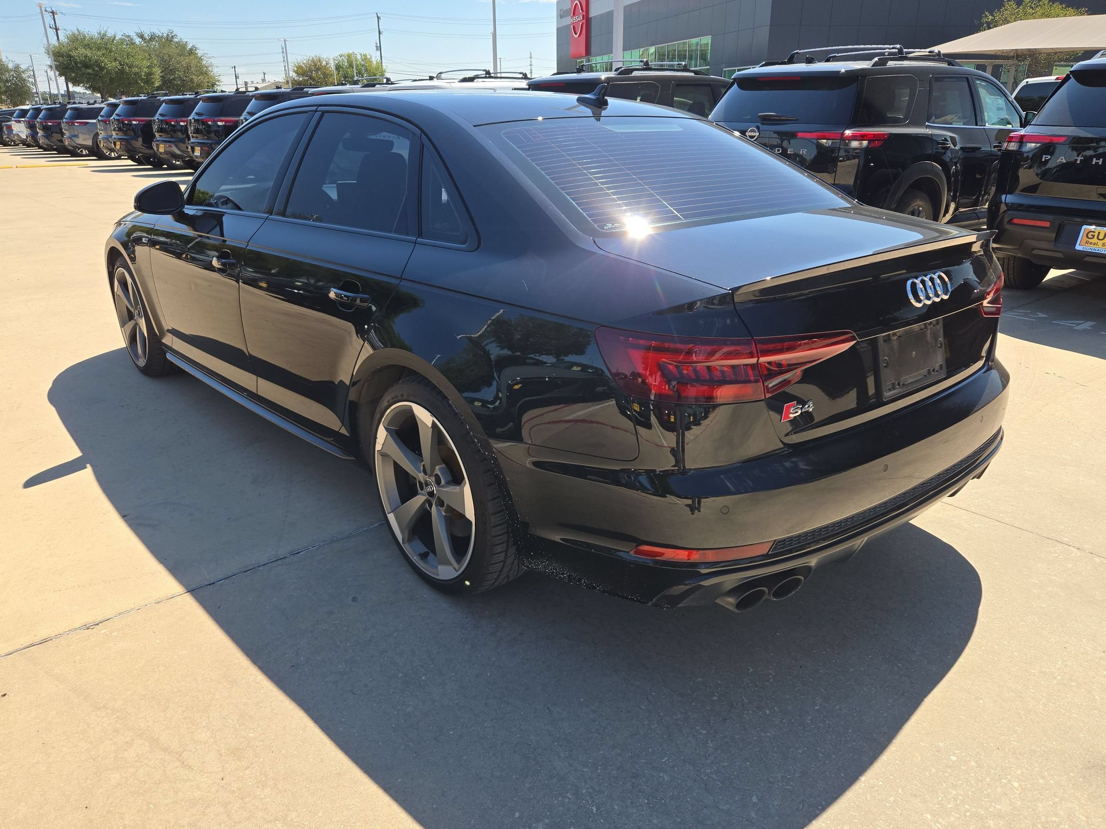 Used 2018 Audi S4 Premium Plus w/ Navigation Package AWD/4WD image 5