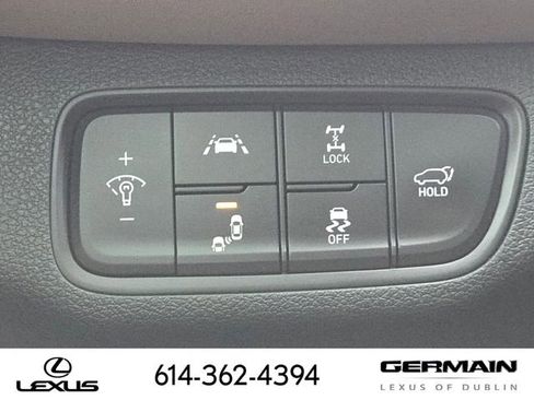 Used 2020 Hyundai Santa Fe Limited image 31