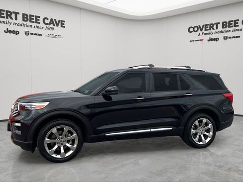 Used 2020 Ford Explorer Platinum w/ Premium Technology Package image 4