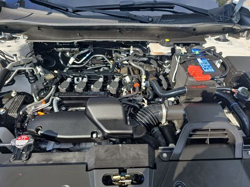 Used 2025 Honda CR-V EX image 29