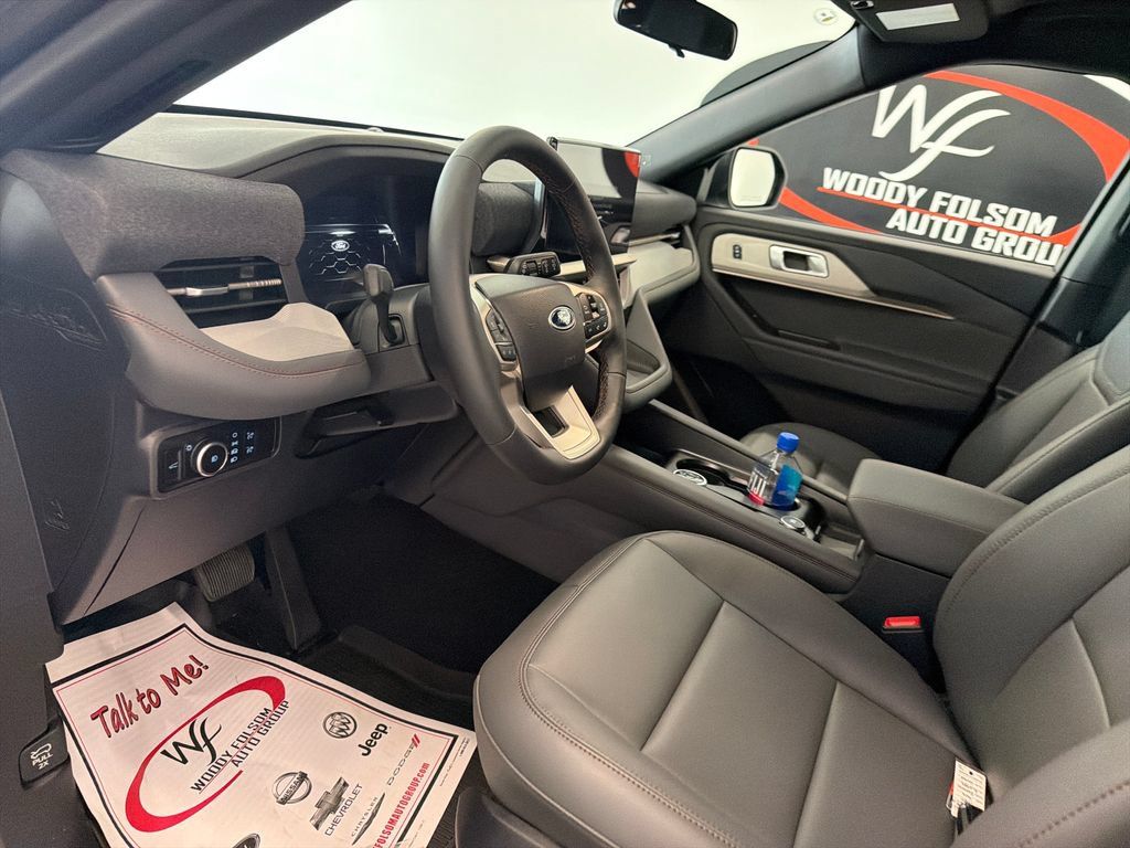 New 2027 Ford Explorer Active w/ Active Comfort Package RWD image 13