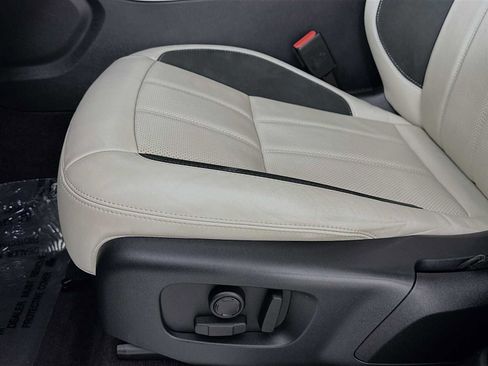 Used 2020 Land Rover Range Rover Sport HSE Dynamic AWD/4WD image 12