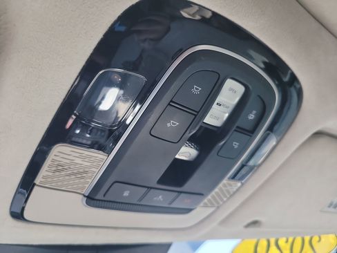 Used 2020 Hyundai Palisade Limited AWD/4WD image 16