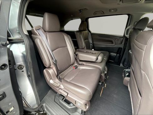 Used 2018 Honda Odyssey EX-L image 24