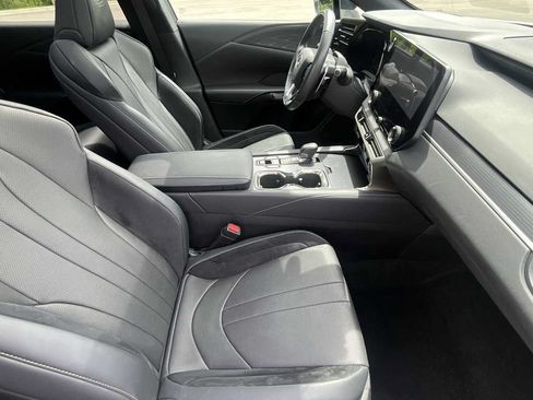 Used 2023 Lexus RX 500h F Sport w/ Cold Area Package AWD/4WD image 11