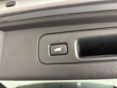 Used 2023 Honda Odyssey Elite image 24