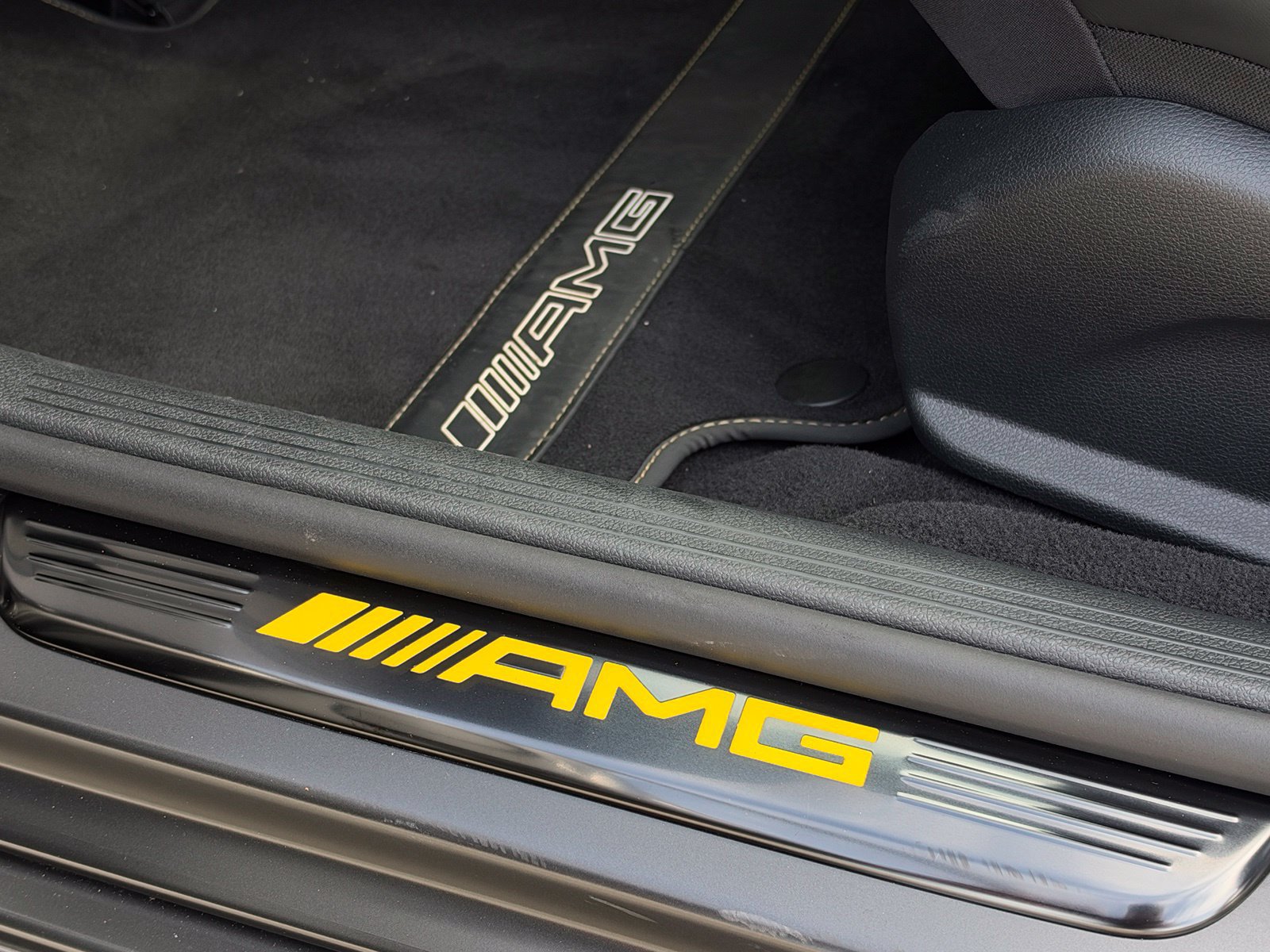 Used 2023 Mercedes-Benz E 63 AMG S image 48