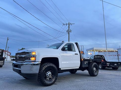 Used 2016 Chevrolet Silverado 2500 W/T RWD image 1