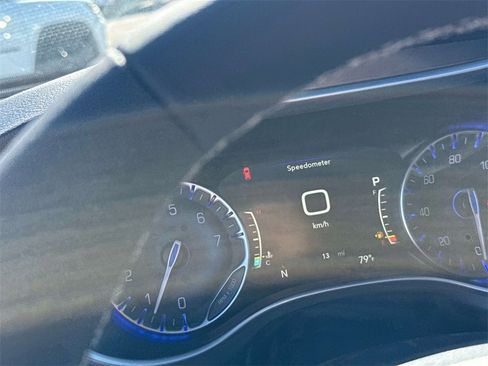 New 2026 Chrysler Pacifica Select image 37