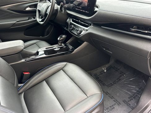 Certified 2024 Buick Envista Sport Touring w/ Convenience I Package FWD image 20
