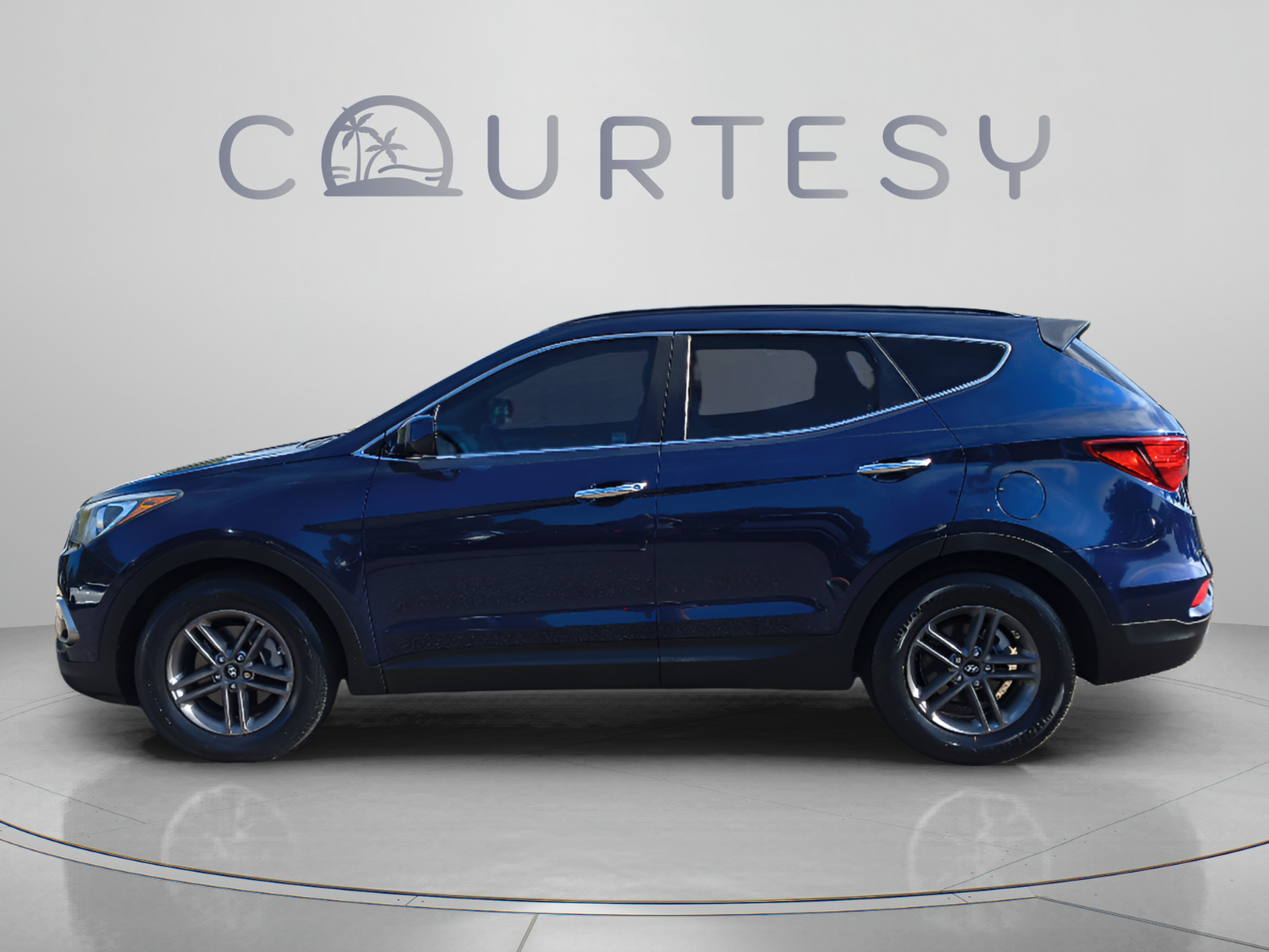 Used 2017 Hyundai Santa Fe Sport FWD image 3