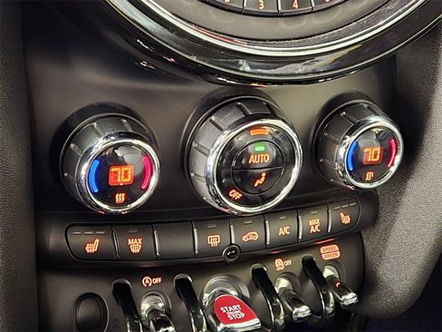 Used 2020 MINI Cooper S image 30